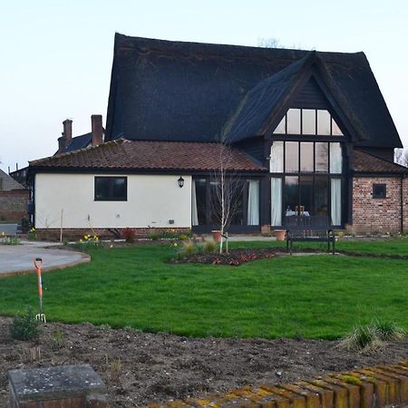 Wortwell Hall Barn エクステリア 写真
